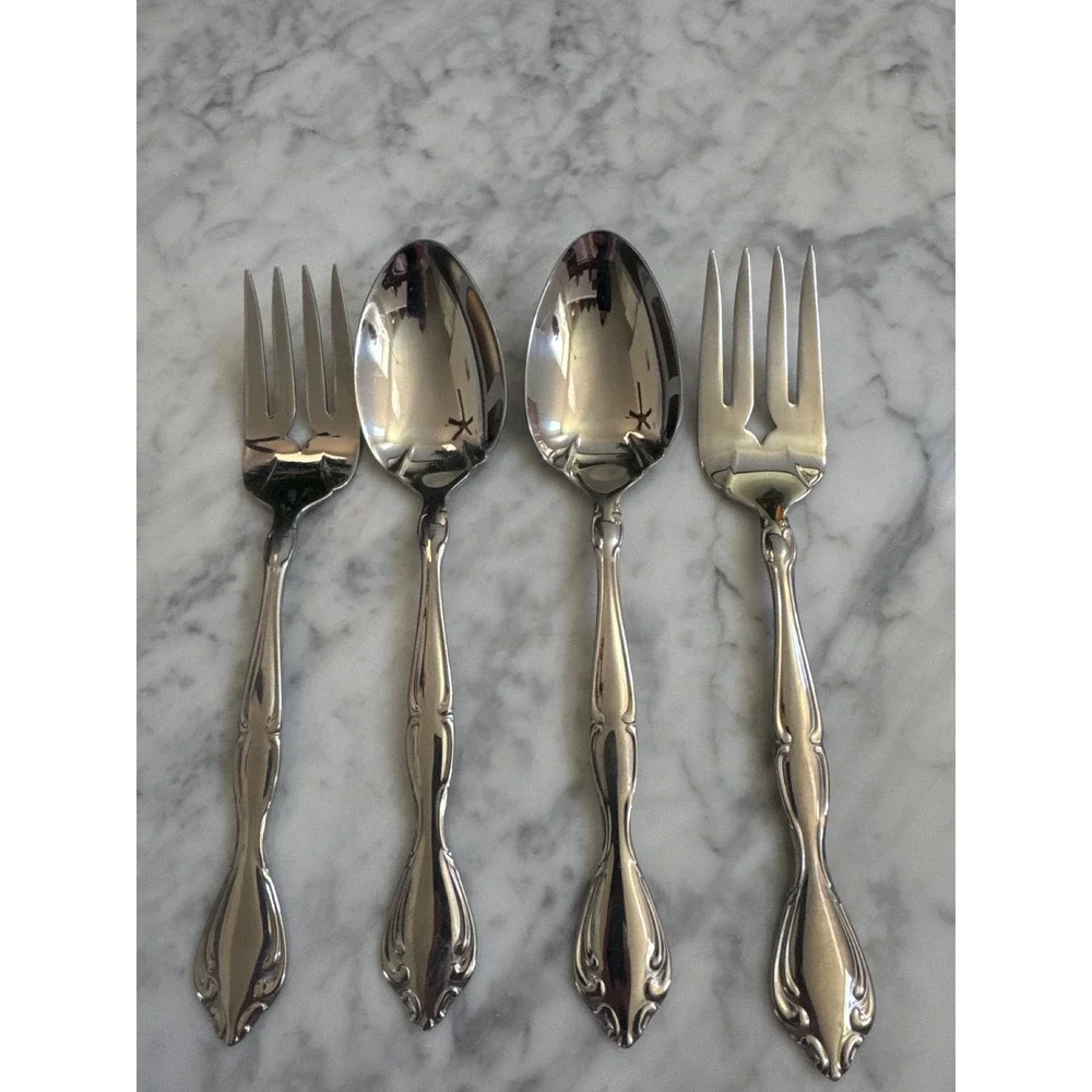 Oneida Cantata Stainless Steel Flatware 4 Piece Set 2 Salad Forks 2 Place Spoons